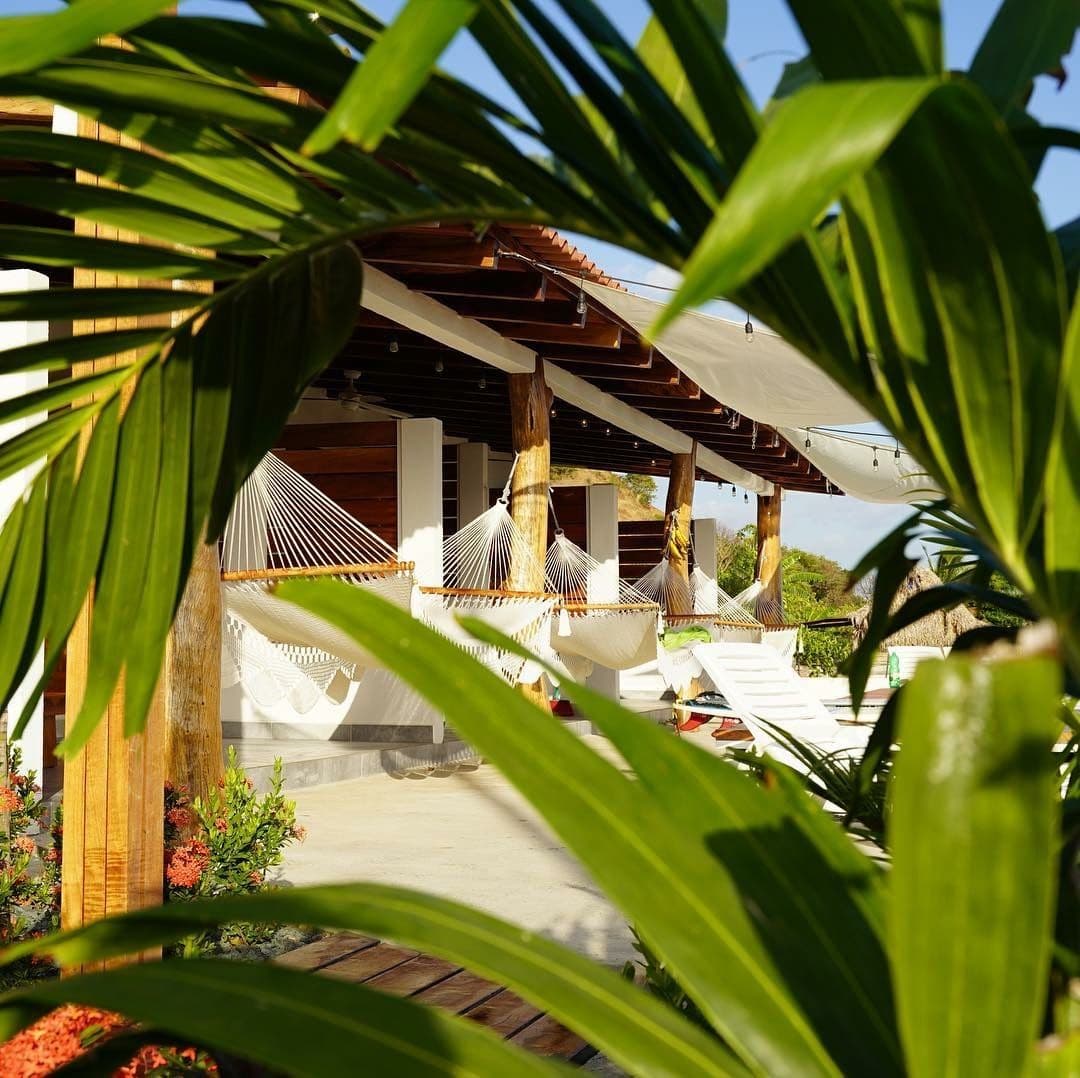 Sunset apartment with communal pool – 1